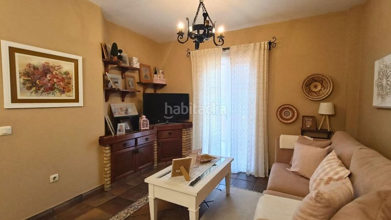 Foto 73167740-5b53-4cc6-923a-b6f6f14a1612. Casa adossada amb aparcament a Camposoto - Gallineras San Fernando