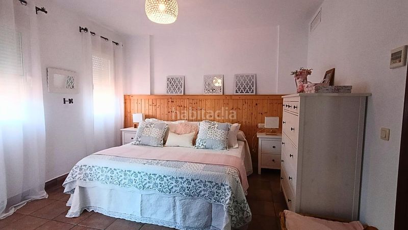 Foto 78c3cc61-9104-4bb5-96a0-c2c624502533. Casa adossada amb aparcament a Camposoto - Gallineras San Fernando