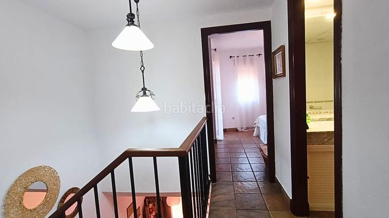 Foto 96598a4d-95d4-4a08-bf61-9916a497460e. Casa adossada amb aparcament a Camposoto - Gallineras San Fernando