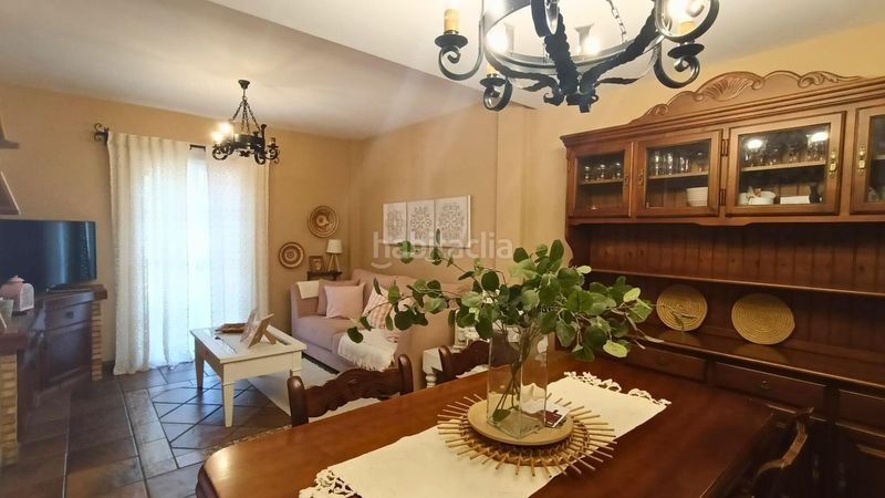 Foto ad3aa750-f16a-4f04-a96e-11cdf92e2f97. Casa adossada amb aparcament a Camposoto - Gallineras San Fernando