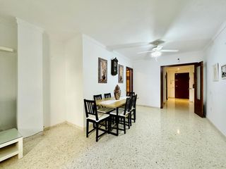 Pis a Cobreros Viejo. Amplio piso en cobrero viejo con patio