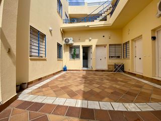 Piccolo appartamento in El Carmen. Apartamento reformado cerca de calle real