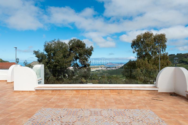 Foto 7a64505f-5c56-4b45-88d3-ec237dbb7921. Chalet  en Los Portales - Visvique Arucas