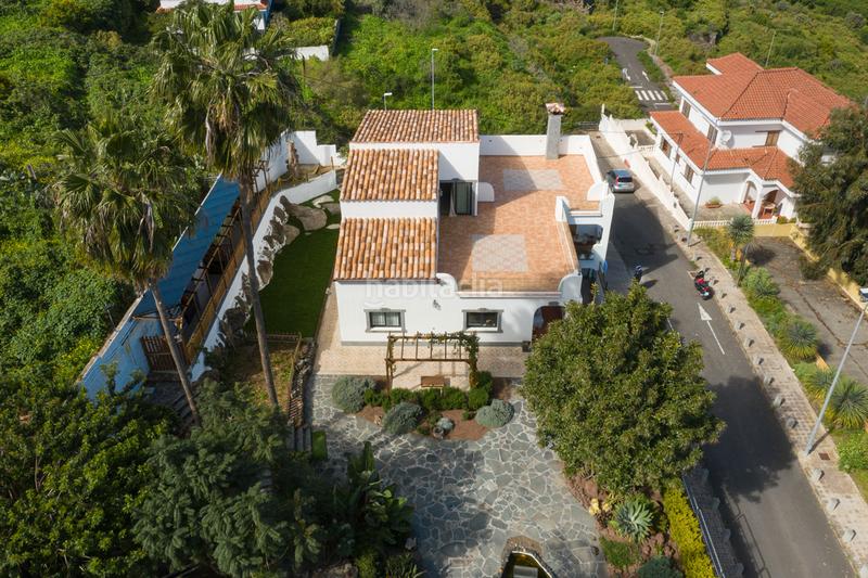 Foto 9110919f-82fb-4a7a-9050-90f36a569de8. Chalet  en Los Portales - Visvique Arucas