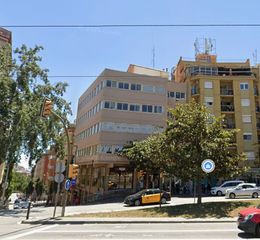 Miete Büro in Plaça de jacinto benavente 9. Despatx a esplugues