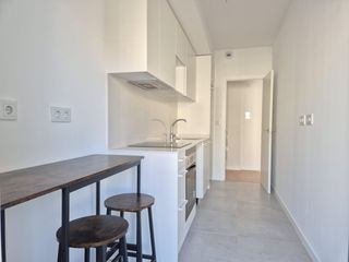 Lloguer Pis a Entrenúcleos. Vivienda de 3 dormitorios en alquiler sin amueblar entrenucleos