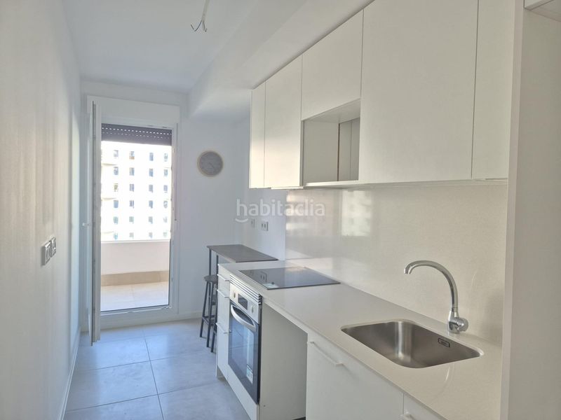 Foto 6d5eeb0b-595a-487c-b7c0-3eadd4322329. Location appartement avec chauffage parking piscine dans Dos Hermanas