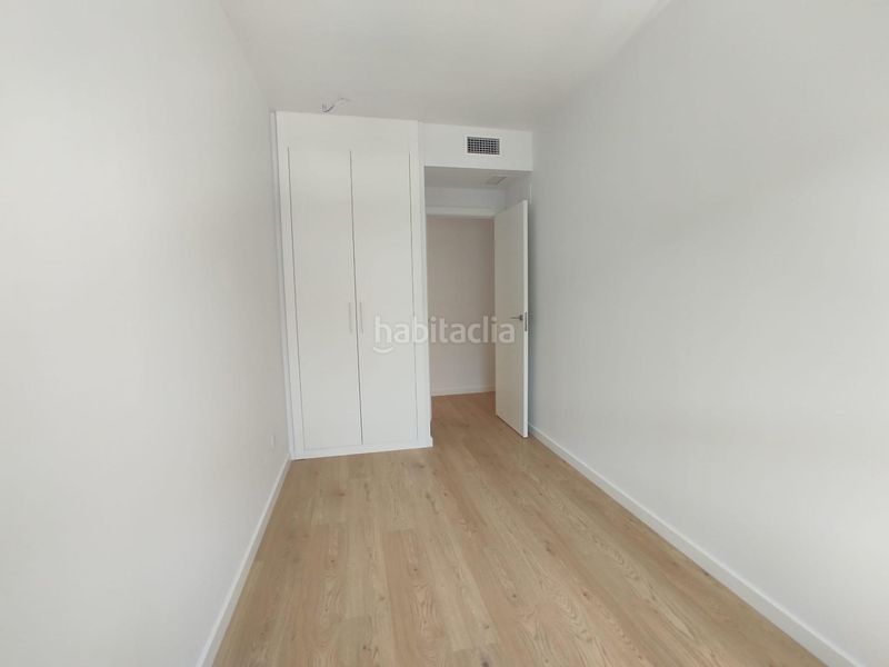 Foto dfc0f2d2-bbeb-402e-b065-3d29aea46ec3. Location appartement avec chauffage parking piscine dans Dos Hermanas
