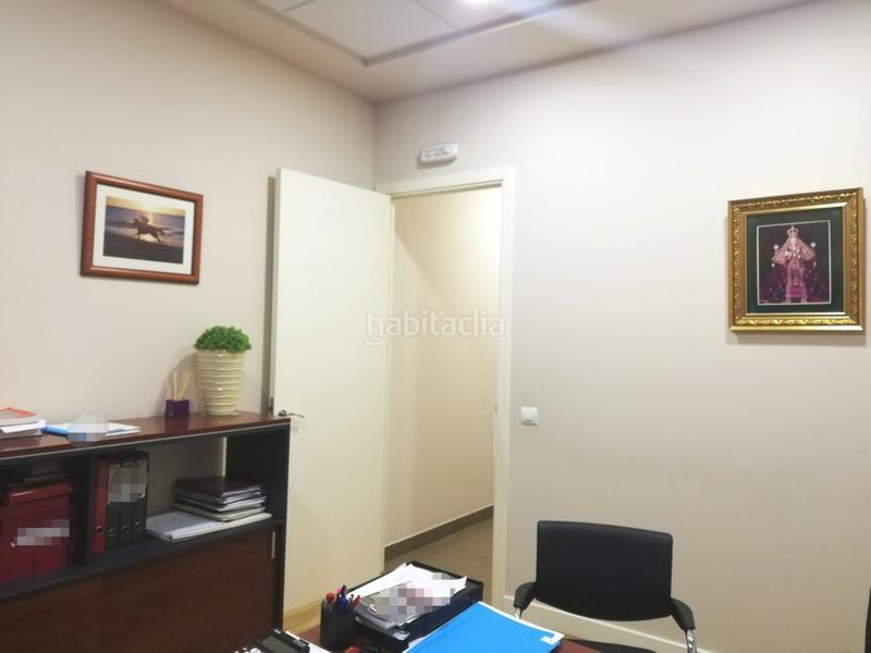 Foto 08b0bf2d-4e07-4852-8f5f-31651589573f. Local comercial  céntrico, completamente acabado y en funcionamiento en Dos Hermanas