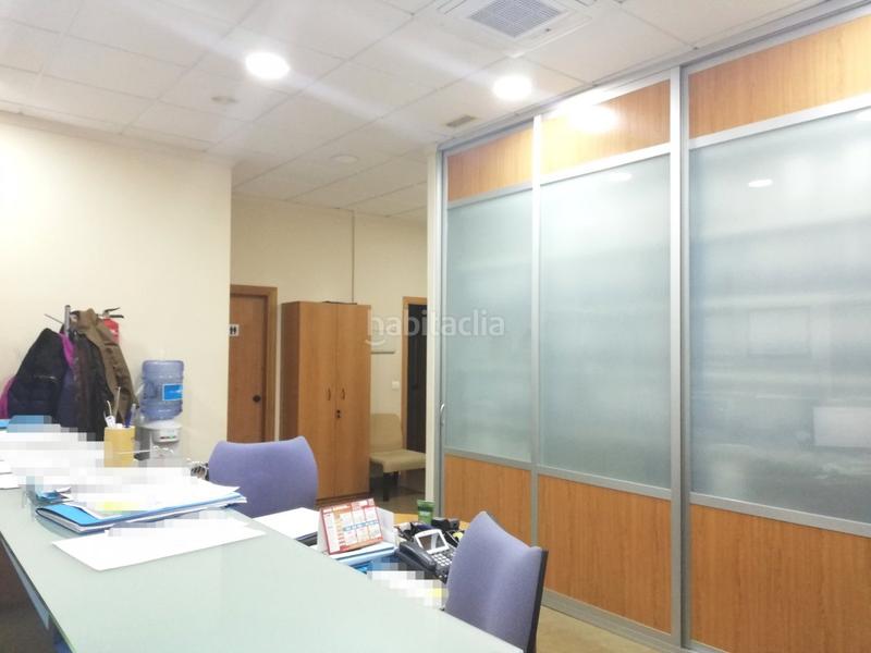 Foto a932b585-2506-4003-be53-7f2e84859fff. Local comercial  céntrico, completamente acabado y en funcionamiento en Dos Hermanas