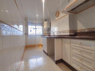 Piso  Ciudad blanca. Piso impecable en 1 planta en ciudad blanca