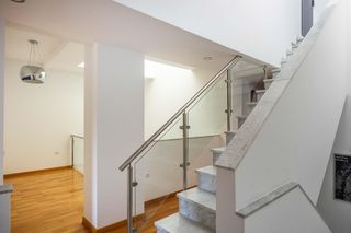 Casa adossada  Calle c venancio martinez. Chalet adosado de diseño en zona av. de españa