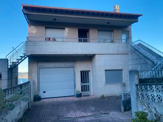 Casa  Camino romalla. Sampaio, estupendas vistas, buena casa.