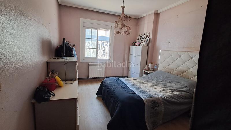 Foto e71457f0-593b-405c-a529-390b6924db8e. Pis a rúa emilia pardo bazán 84 a A Salgueira - O Castaño Vigo