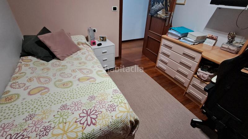 Foto 08ff78d6-19d6-40d0-bd6e-3498dd8f09a8. Piso estupendo piso calidades superiores en As Travesas - Balaidos Vigo