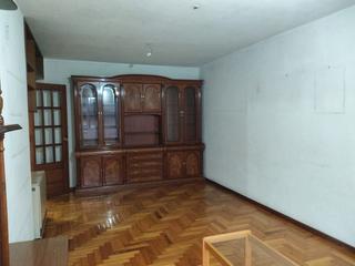 Etagenwohnung in Rúa Genaro Borrás Sanjurjo 7