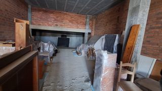 Local Comercial a Avenida de Ramón Nieto