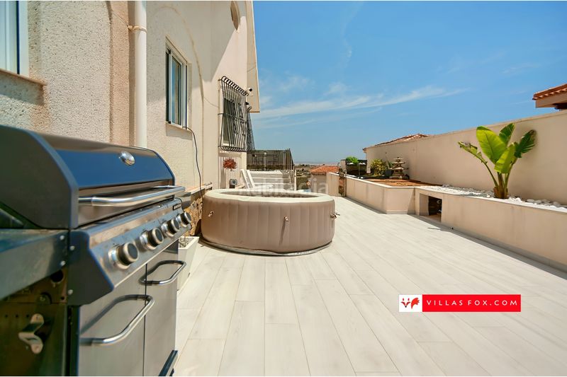 Foto 509b7d95-6062-4b19-ac2d-b9cf4abdebda. Casa amb aparcament a San Miguel de Salinas