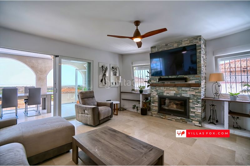 Foto 61736596-7c00-4a60-90af-79d34b4a8c76. Casa amb aparcament a San Miguel de Salinas