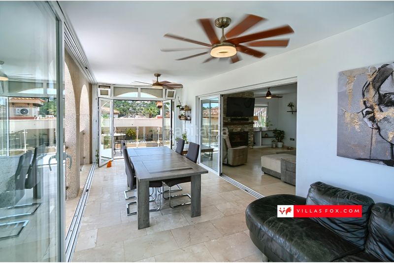 Foto 989d37e4-9d8a-47a6-b03e-ccf95fc484b4. Casa amb aparcament a San Miguel de Salinas