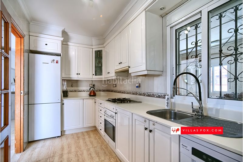 Foto 9e2bd2ec-288e-46df-8c6a-c78063403bca. Casa amb aparcament a San Miguel de Salinas