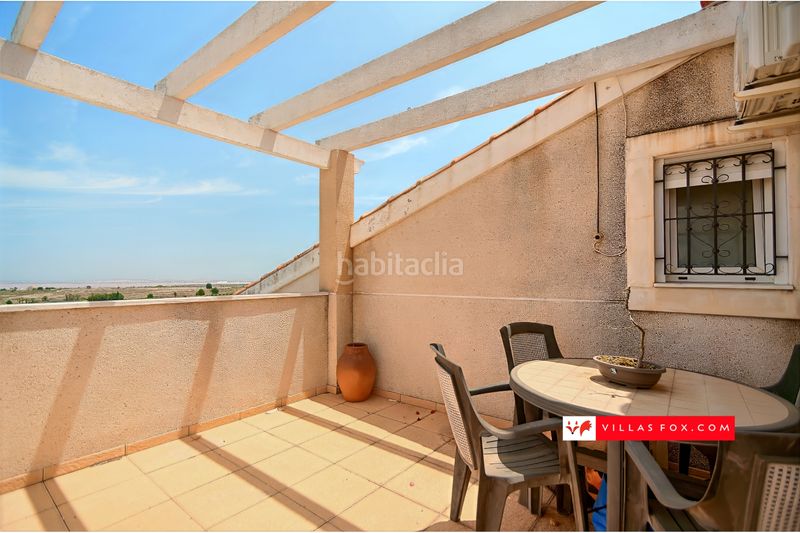 Foto baab83bc-f7a5-4bde-bf3a-6d9751ace843. Casa amb aparcament a San Miguel de Salinas