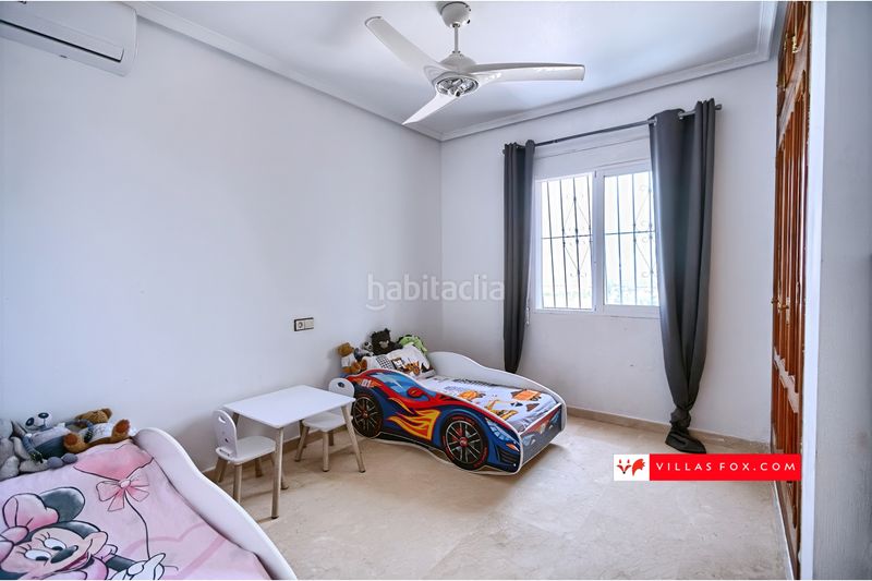 Foto f095edc4-1934-405a-8e27-b56412a54f9e. Casa amb aparcament a San Miguel de Salinas