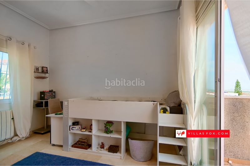 Foto fd344785-c26b-4dff-8a5f-a1753795a8ce. Casa amb aparcament a San Miguel de Salinas