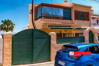 Casa adossada a San Miguel de Salinas