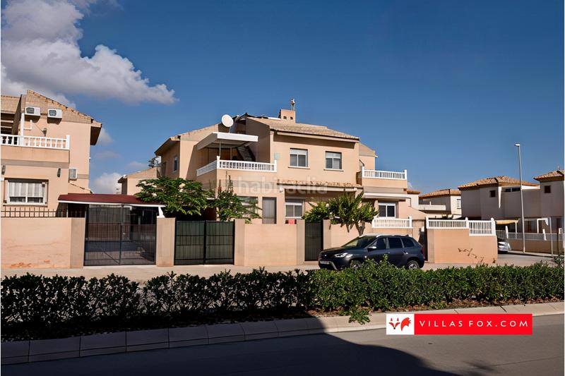 Foto 7a2f2328-d9a8-4082-9e4d-620d4024cc25. Casa adossada a Los Almendros Orihuela