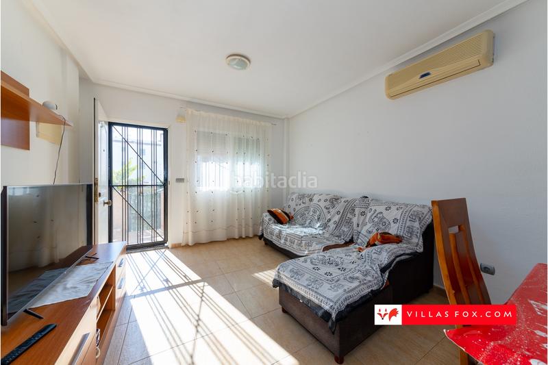 Foto ef23e977-d0e7-43c9-92d7-6b5e5efad7a3. Casa adossada a Los Almendros Orihuela