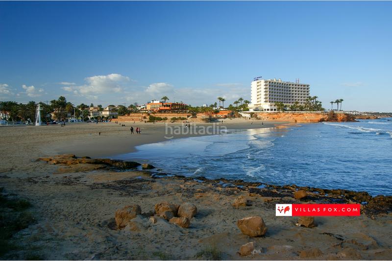 Foto 97ab47e5-d4da-454f-b0fc-8847a8fa973b. Reihenhaus in Los Almendros Orihuela