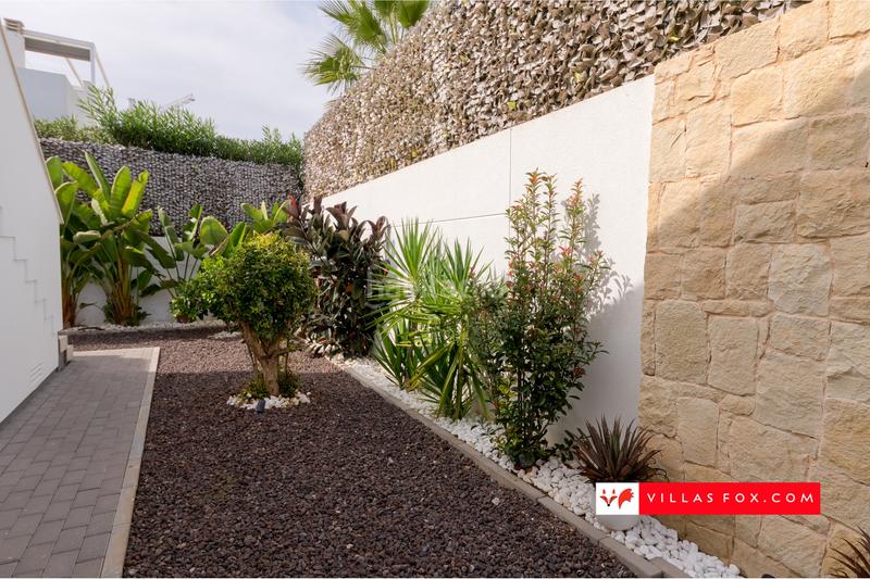 Foto 3d9eaeea-7b3f-4d73-b32f-159aa8c8106a. Casa a schiera in Desamparados - Hurchillo - Torremendo Orihuela