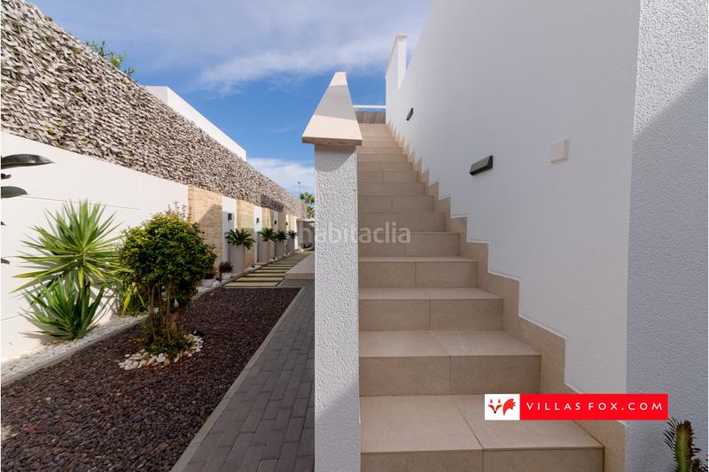 Foto 6af786a9-8bd8-40b3-9eff-8dde719de066. Casa a schiera in Desamparados - Hurchillo - Torremendo Orihuela