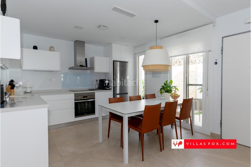 Foto 72ae2cc0-6f5a-4335-8214-3e87d51e10f6. Casa adosada en Desamparados - Hurchillo - Torremendo Orihuela