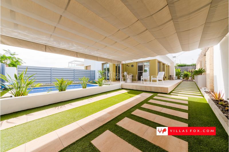 Foto 4b05e2ba-dd80-45d9-8a21-b294cfe4fe94. Maison jumelée dans Desamparados - Hurchillo - Torremendo Orihuela