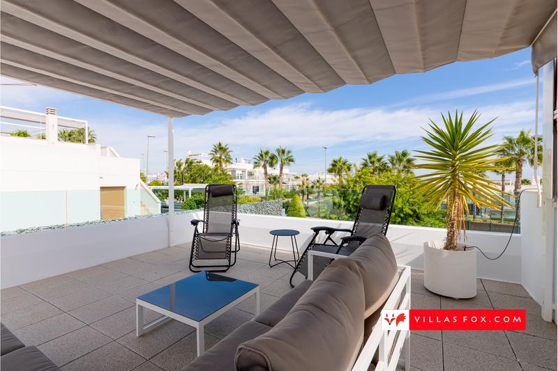 Foto 657cb18d-bf87-49ab-9203-9158d0600c66. Maison jumelée dans Desamparados - Hurchillo - Torremendo Orihuela