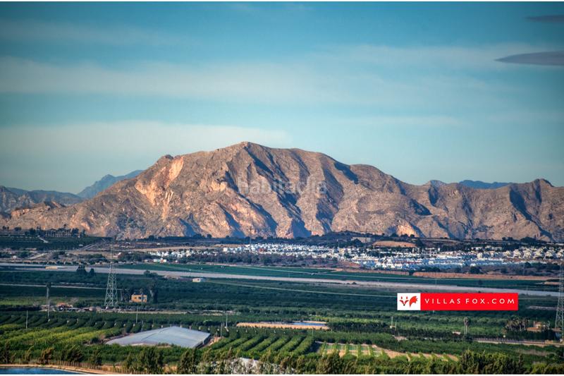 Foto ff078e1b-e6ed-4fcb-a23b-351ca5ecd919. Maison jumelée dans Desamparados - Hurchillo - Torremendo Orihuela