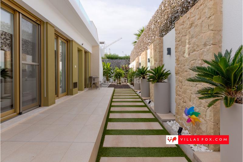 Foto e8cd4e76-9a6e-46a0-9731-6a576cc078ab. Semi detached house in Desamparados - Hurchillo - Torremendo Orihuela