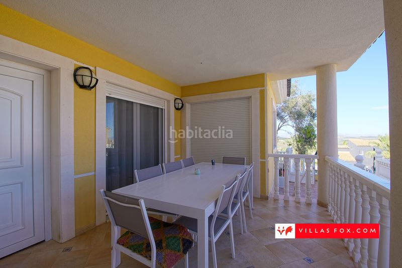 Foto 4a0eca38-9da6-467a-a0ec-929b3bf3ad07. Casa amb aparcament a San Miguel de Salinas