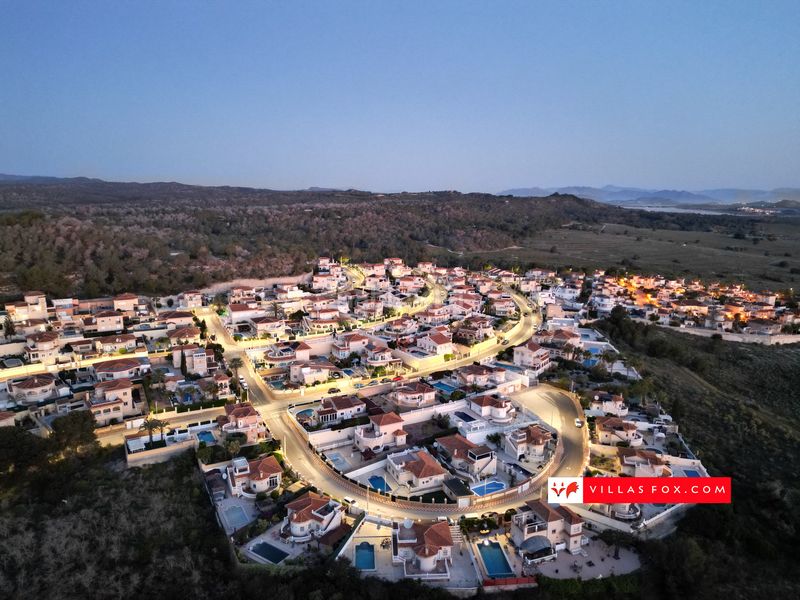 Foto 5ef36a2a-9190-4539-b9d4-440559063b59. Casa amb aparcament a San Miguel de Salinas