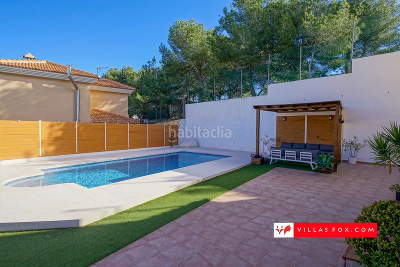 Foto a884eaae-a2b8-46e4-91bd-fb128467b1be. Casa amb aparcament a San Miguel de Salinas