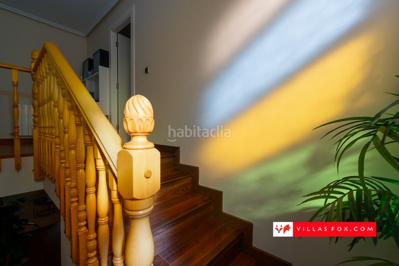 Foto e822e873-6099-4a3a-bdfe-ab12ee2da16e. Casa amb aparcament a San Miguel de Salinas