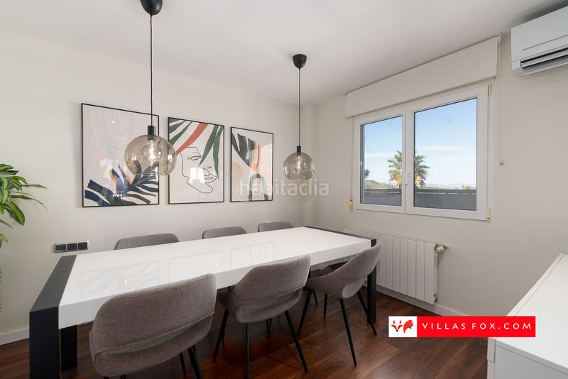 Foto fd5c7b59-fdcd-4c83-9866-615decef3e8c. Casa amb aparcament a San Miguel de Salinas