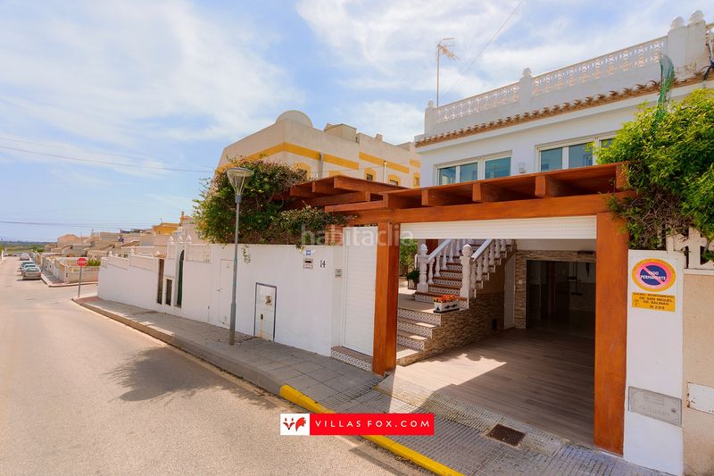 Foto cfb58da5-222d-410a-811e-3e6c2930bd9b. Casa adossada amb aparcament a San Miguel de Salinas