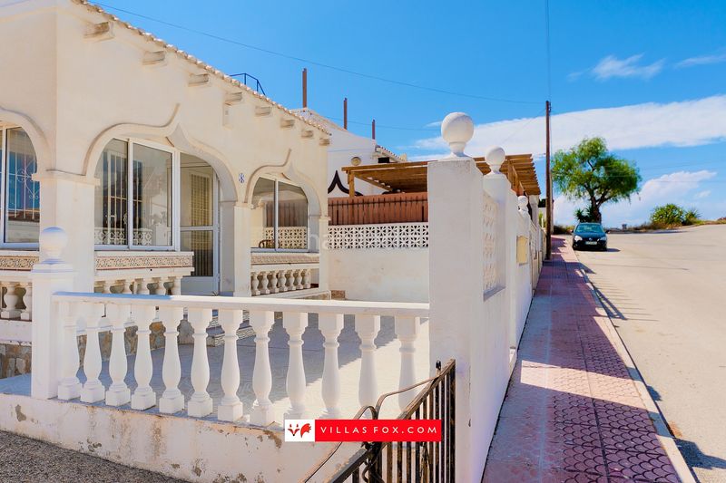 Foto 40a4cf1e-beb6-48db-9094-35269db8493f. Casa amb aparcament a San Miguel de Salinas