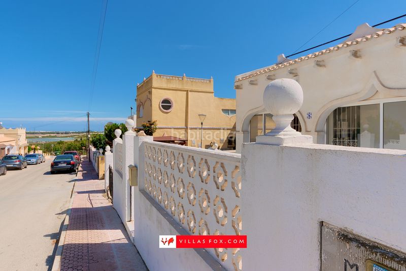 Foto 64d7a1e9-32d7-4749-bd61-027a5e0cabf7. Casa amb aparcament a San Miguel de Salinas