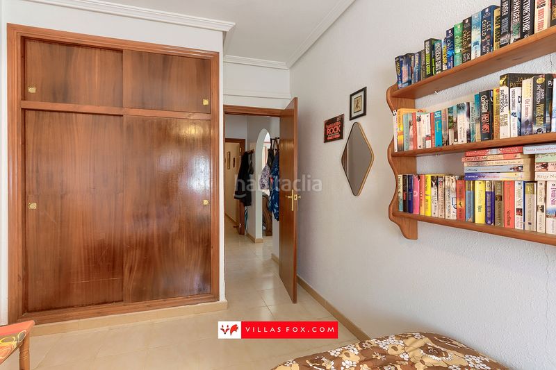 Foto b8c241e9-3612-4b53-8091-c96817f508e6. Casa amb aparcament a San Miguel de Salinas