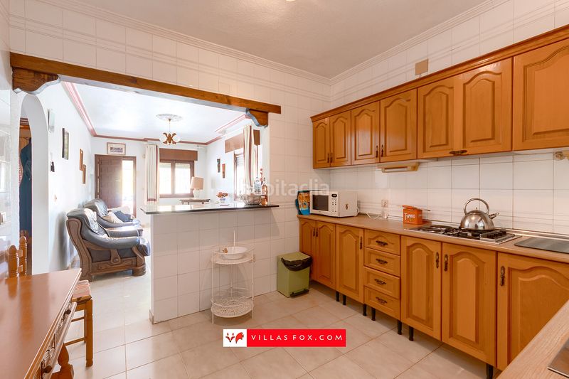 Foto be6c19d4-0870-4373-be58-a574ed5c9229. Casa amb aparcament a San Miguel de Salinas