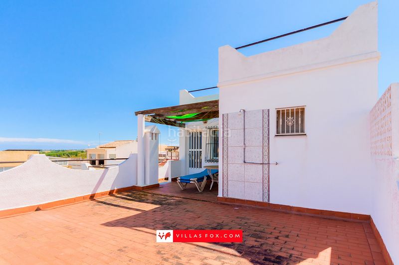 Foto c82552c9-1ba2-44bc-b468-f28d93e3c95e. Casa amb aparcament a San Miguel de Salinas